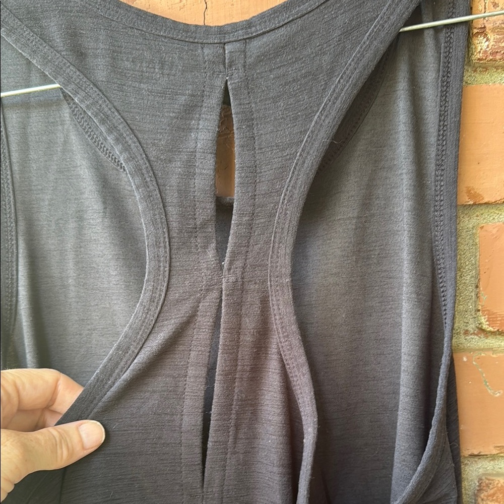 Almost Famous Black Cut Out Sleeveless Tank Top - Picture 4 of 4